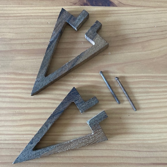 Wooden earring - Picture 5 of 5